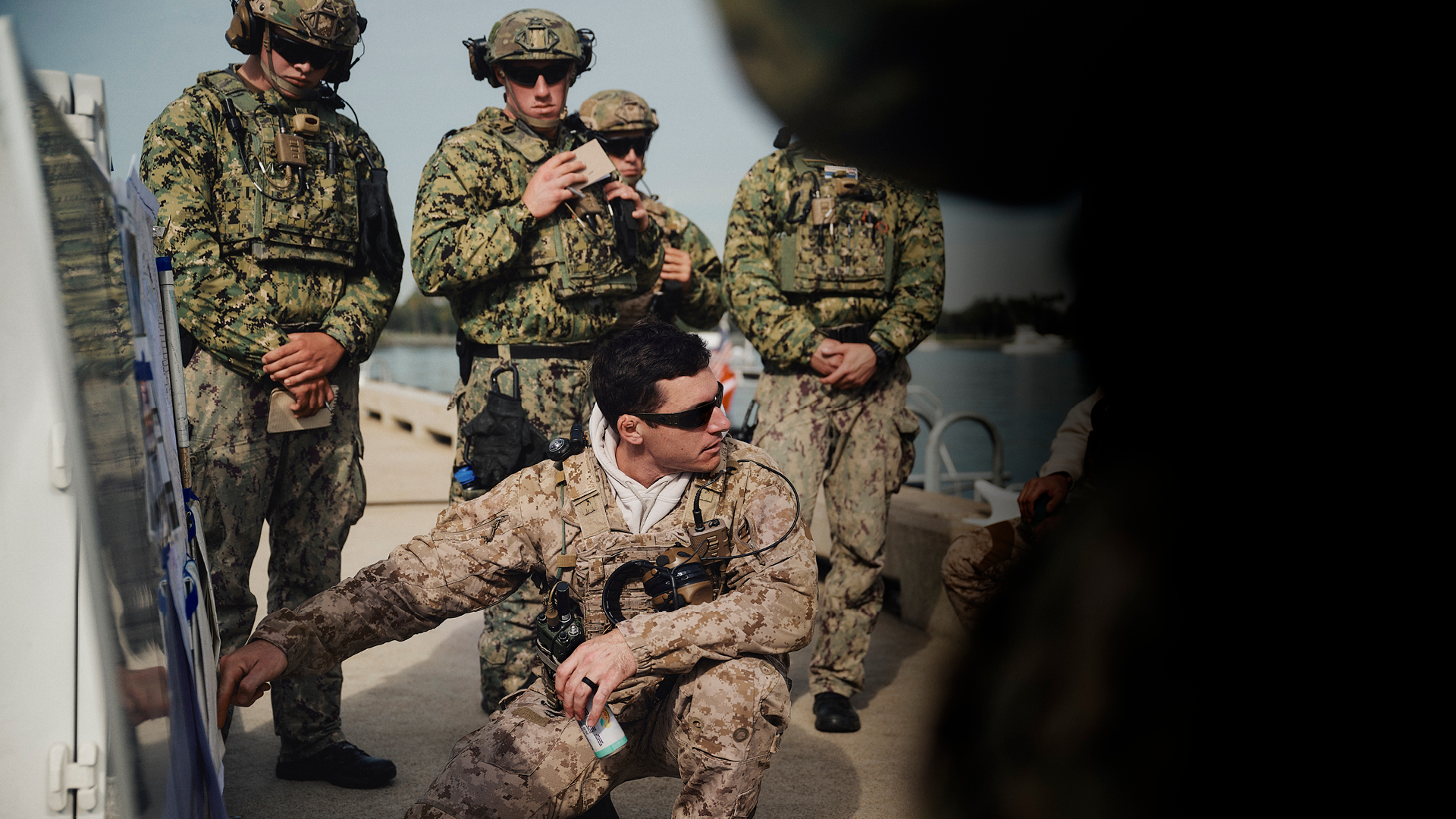 Nick O'Sullivan instructing his team