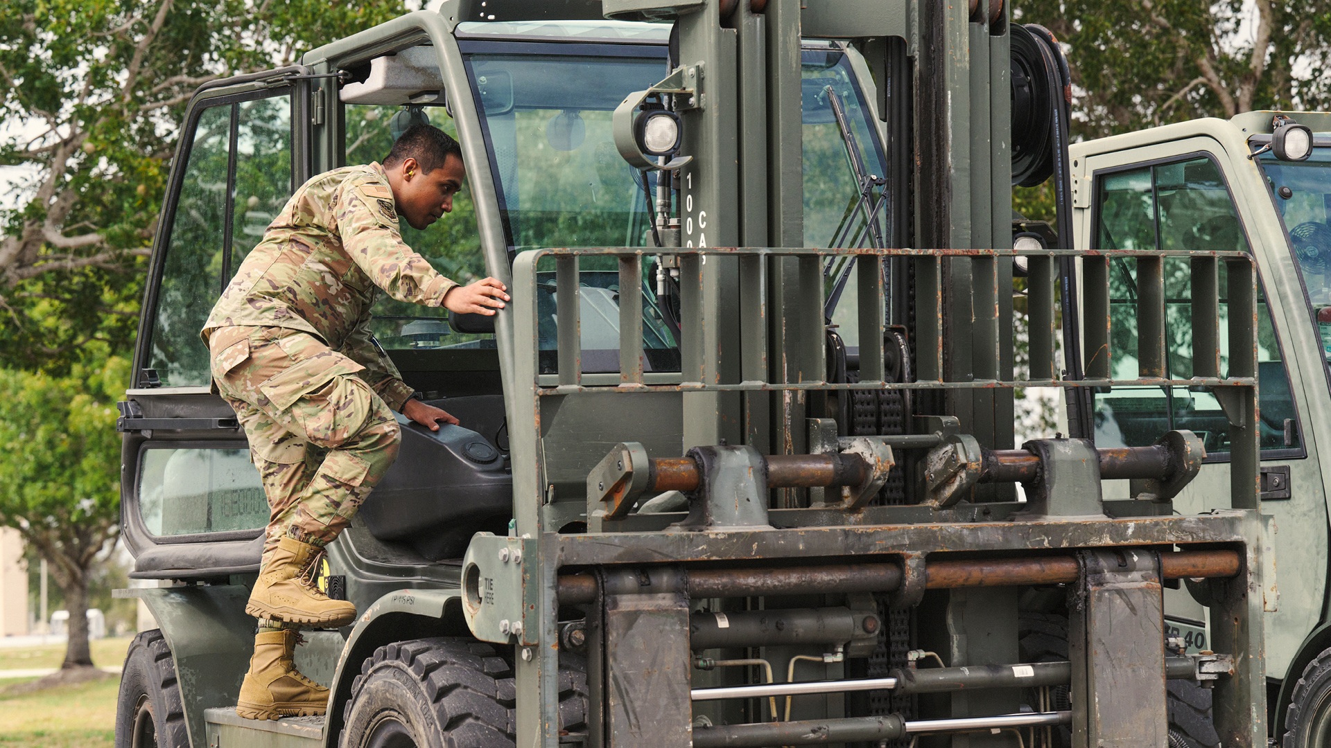 Sourav Choudhury getting into a lift