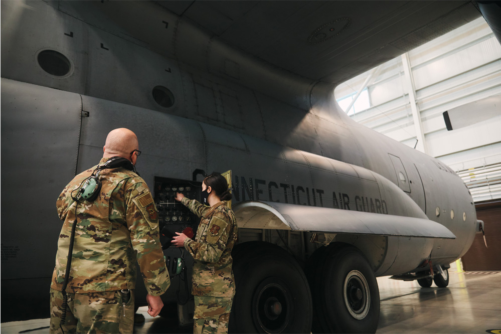  Marissa Airoldi inspecting a plane